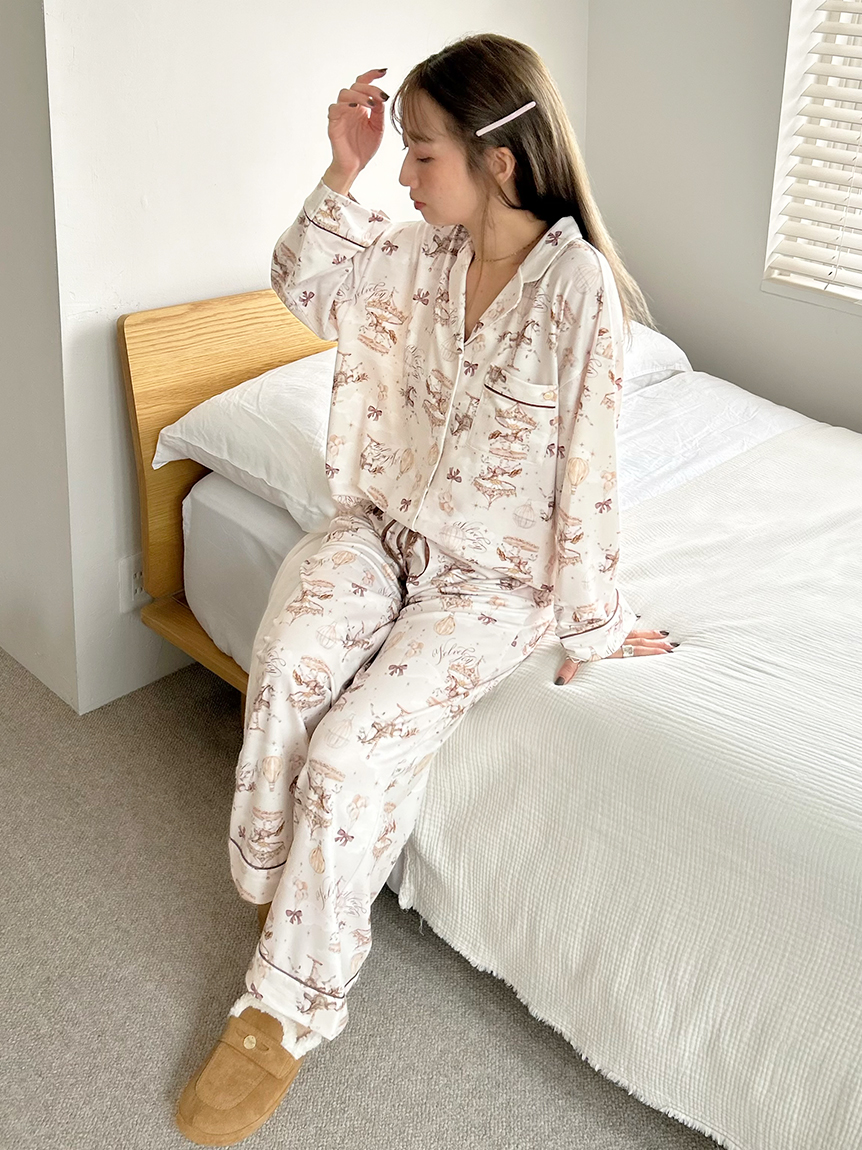 新品未使用タグ付　スナイデル　スラブニットセットワンピース　S アイボリー SNIDEL（スナイデル）の「スラブニットセットシアーワンピース