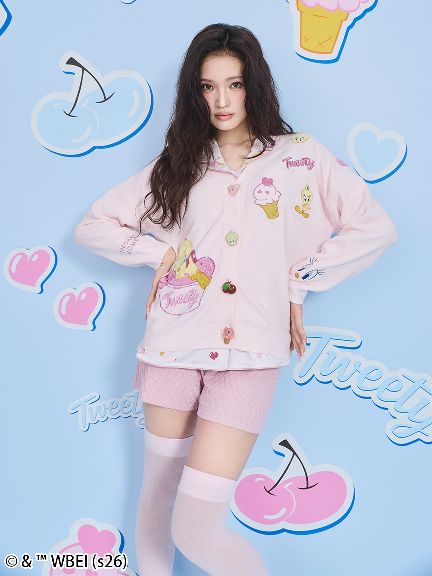 スナイデル♡ニットガウン♡新作 SNIDEL(スナイデル)＞ 菅田愛貴が魅せる、ドラマティックな冬の新作