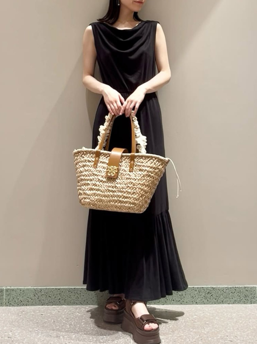 WEB限定カラーあり】ドレープネックカットワンピース(マキシ・ロング