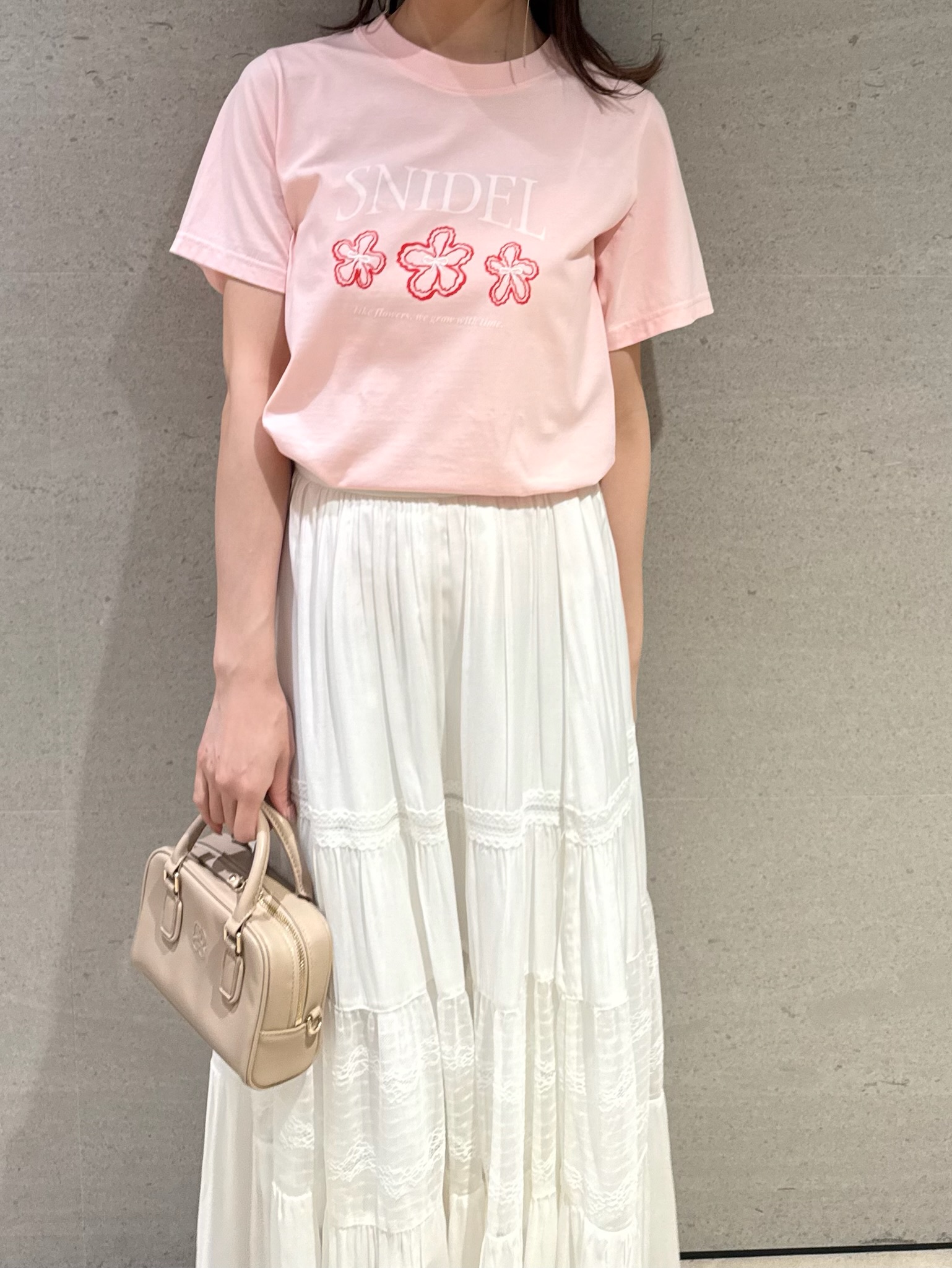 【BOUQUET OF JOY】SNIDELロゴフラワーTシャツ(PNK-F)