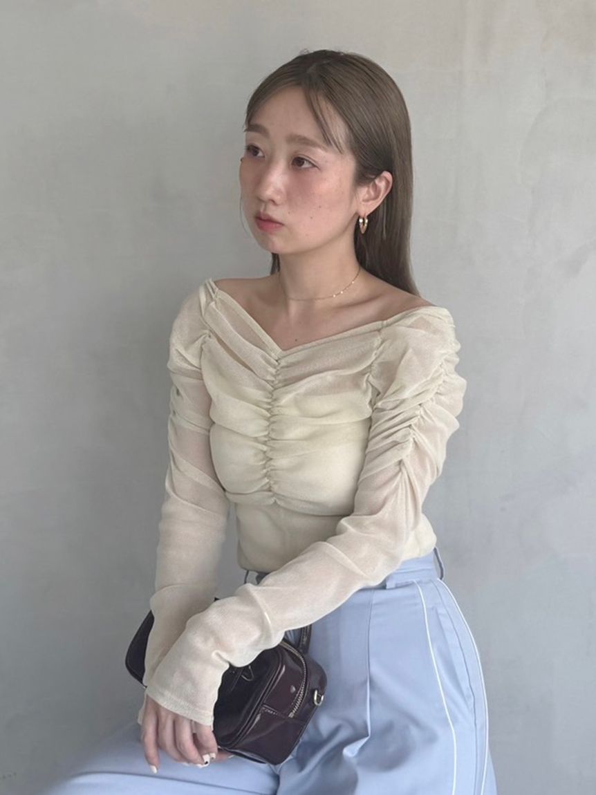 SNIDEL ダークブルー チュール オフショルダー トップス SNIDEL ダークブルー チュール オフショルダー トップス SNIDEL