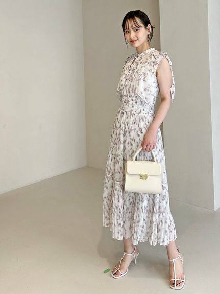 d*3様 snidel ワンピース Sustainableヘアラインフラワープリントワンピース(マキシ・ロング