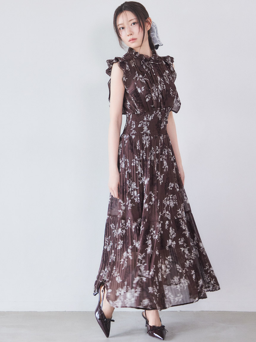 00サイズあり】プリントプリーツシャーリングワンピース(マキシ