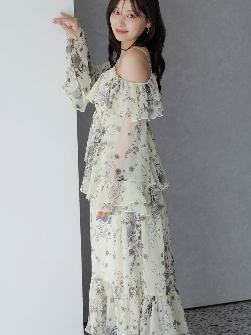 オフショルフリルワンピース(マキシ・ロングワンピース