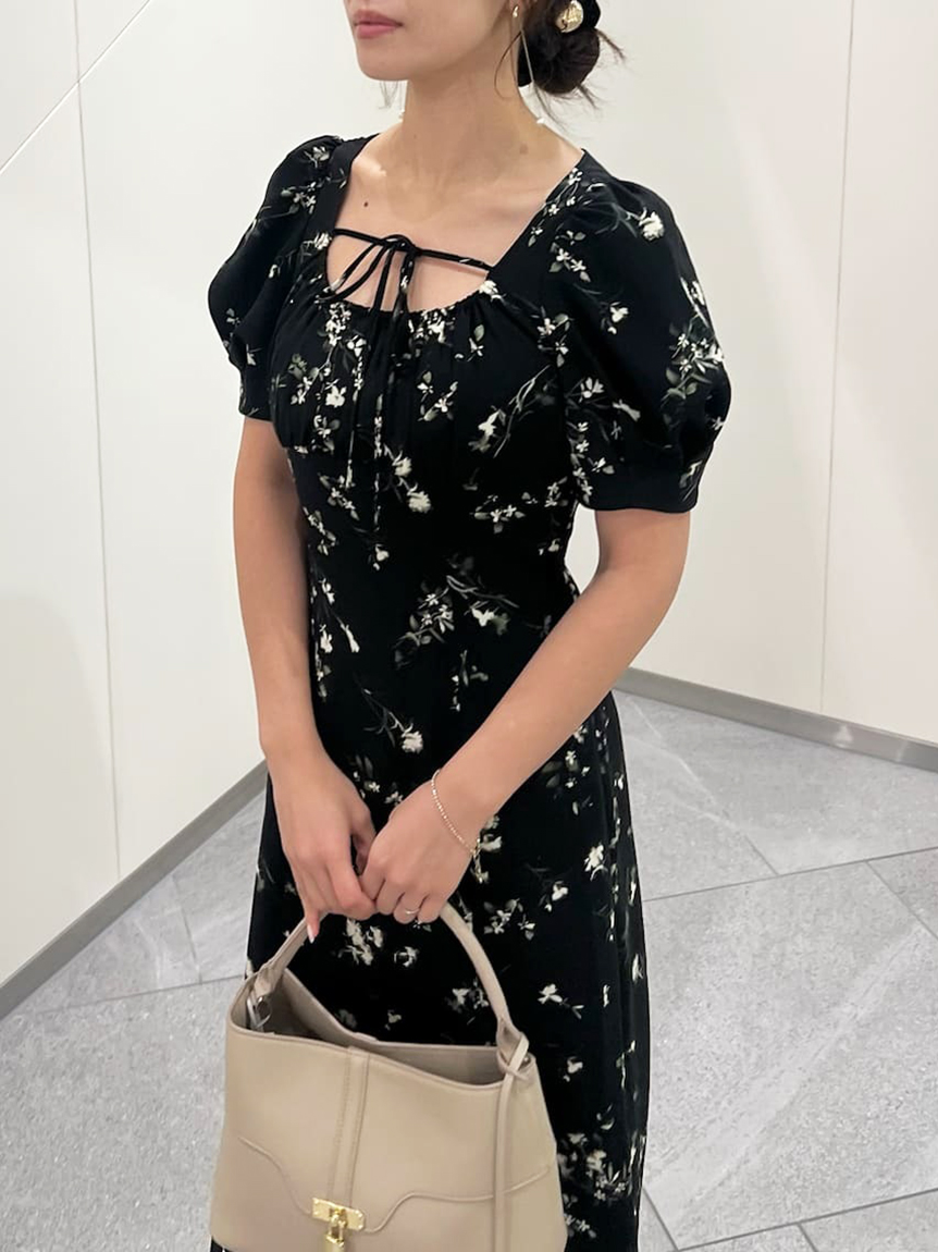 バリエプリントハーフスリーブワンピース(ロングワンピース