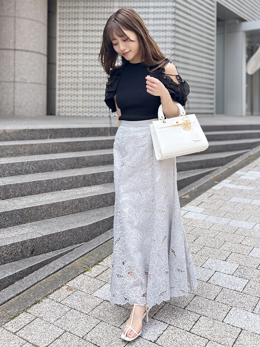 カットワークセミフレアスカート(GRY-0)