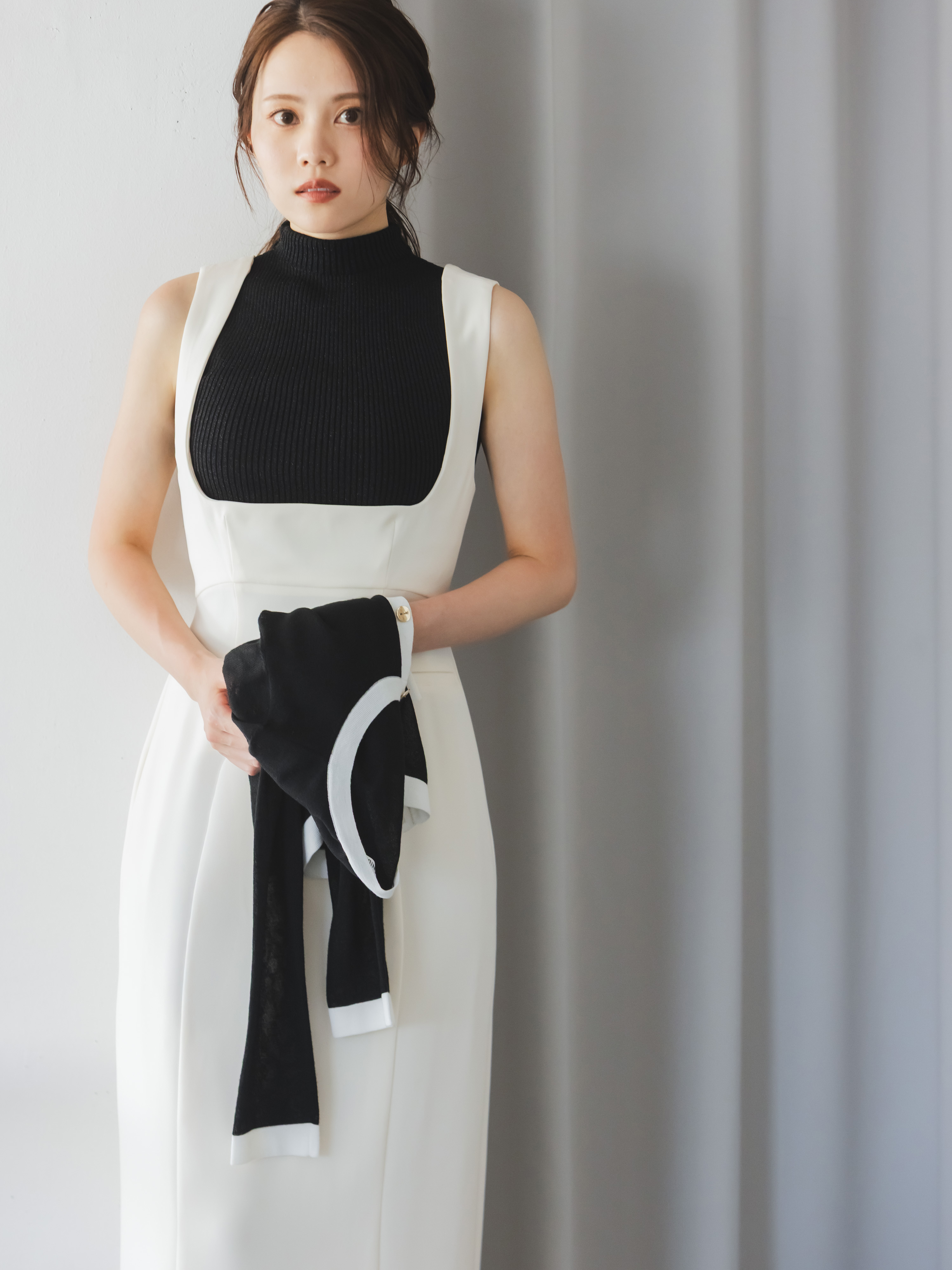 snidelタイトジャンスカ グレー スナイデル タイトジャンスカ グレー SNIDEL ジャンパースカート