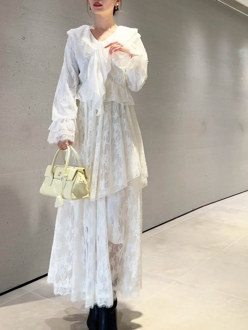 スナイデル Mサイズ　新品未使用 SNIDEL（スナイデル）＞雑賀サクラが纏う、「Dress Collection for