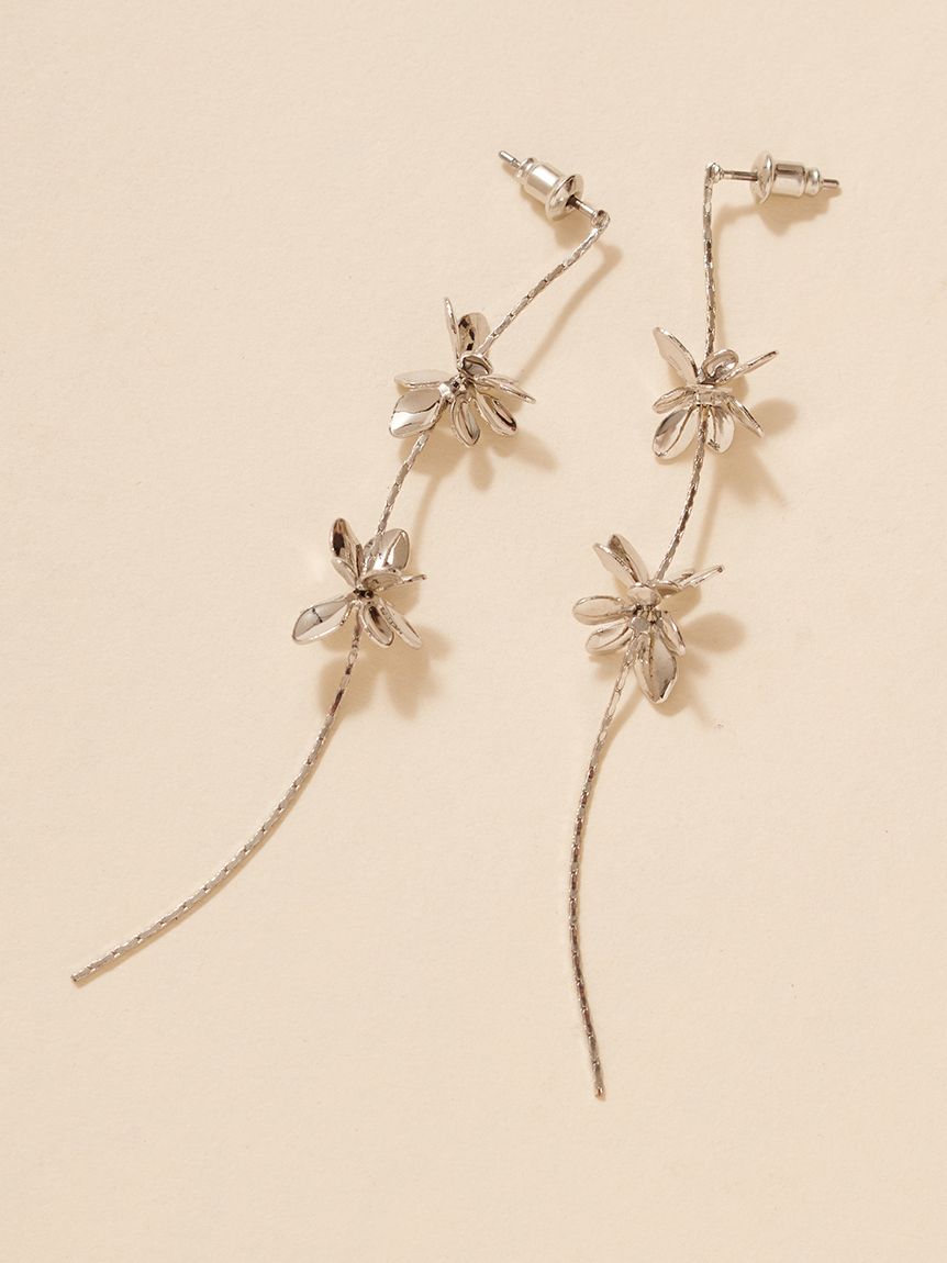 【メール便無料】 フラワーロングピアス(ピアス)｜アクセサリー｜SNIDEL アクセサリー