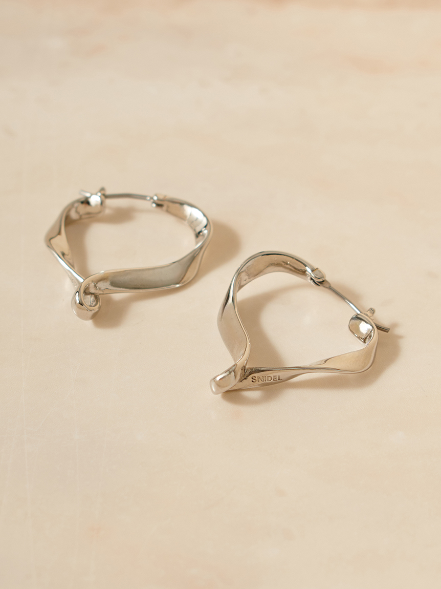 ツイストハートフープピアス(ピアス・イヤリング)｜アクセサリー