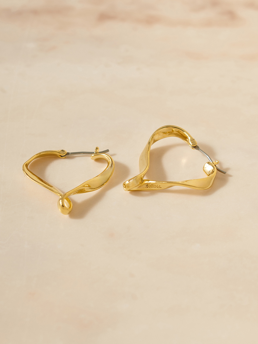 ツイストハートフープピアス(ピアス・イヤリング)｜アクセサリー