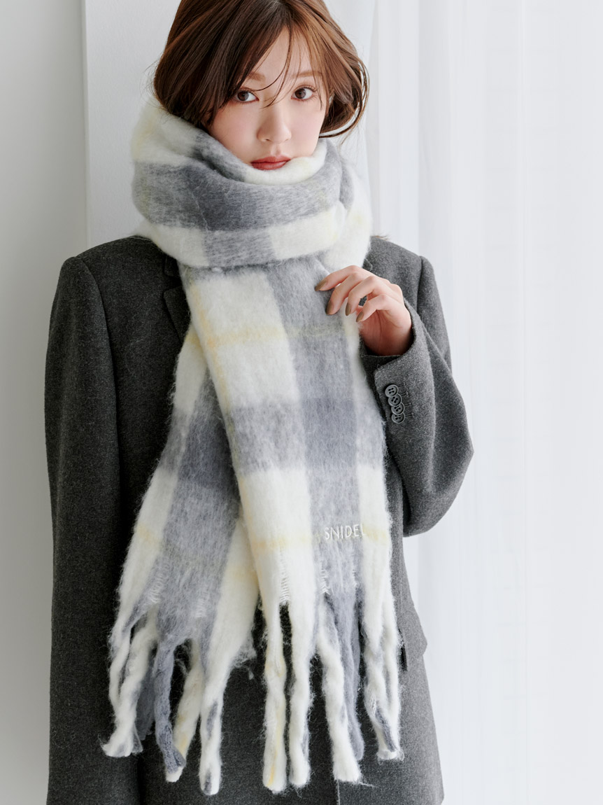 CHANEL ファー チェック柄 マフラー CHANEL チェック柄マフラー CHANELブランド muffler 防寒