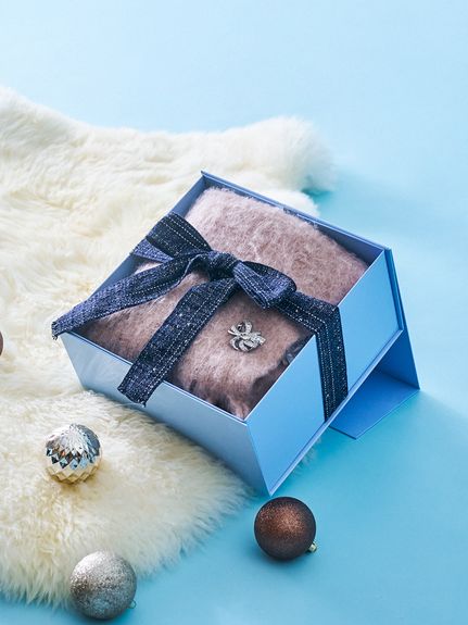 ラッピング済】【WEB限定】【セット商品】HOLIDAYギフト ブローチ付