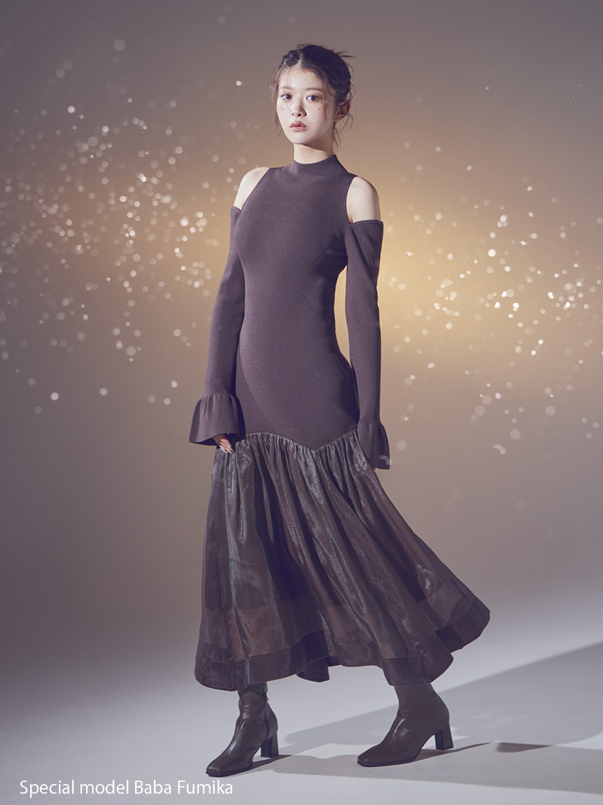 【美品】SNIDEL スナイデル コールドショルダーワンピース OLV 1 スナイデル SNIDEL コールドショルダーボウタイワンピース （MIX