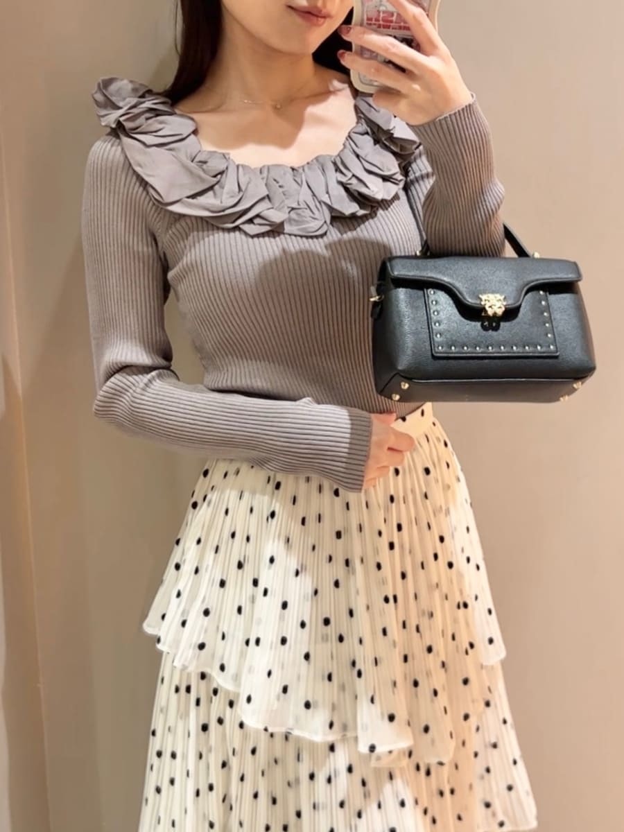 シアーフリルニットプルオーバー【カンヘウォン着用】(ニット