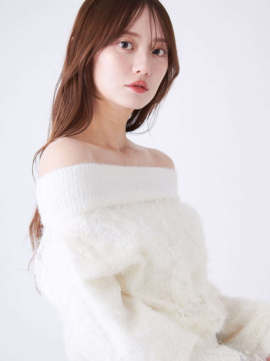 SNIDEL レース付きオフショルニット SNIDEL（スナイデル）の「レーストリミングオフショルプルオーバー