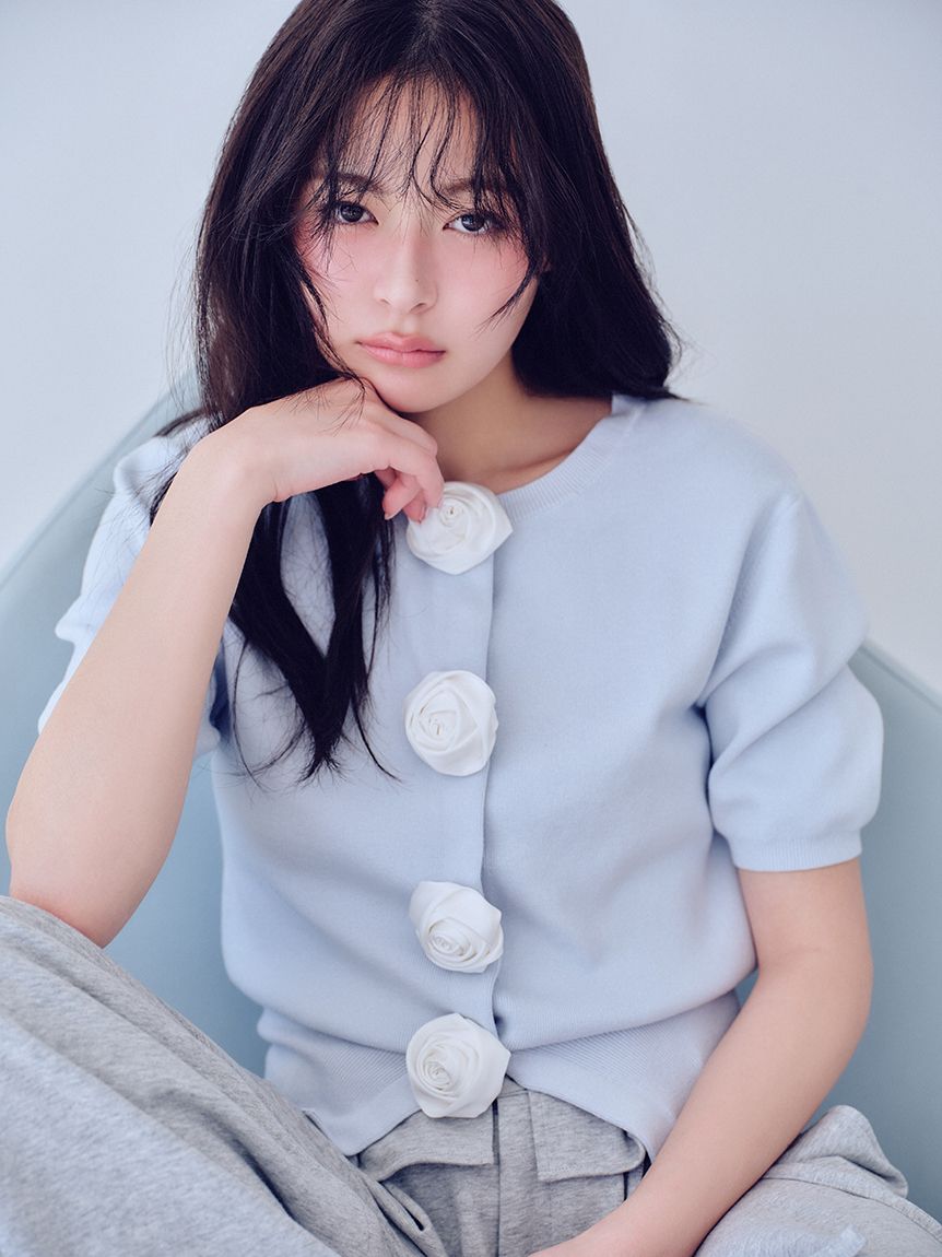 WEB限定/ROSE Collection】モチーフボタンニットカーディガン