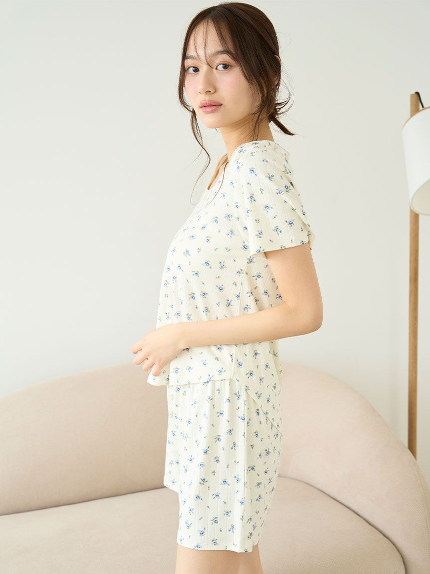 【本日限定値下げ】 SNIDEL HOME アイレット 上下セットアップ 新品 セール】アイレットセットアップ（ルームウェア/パジャマ