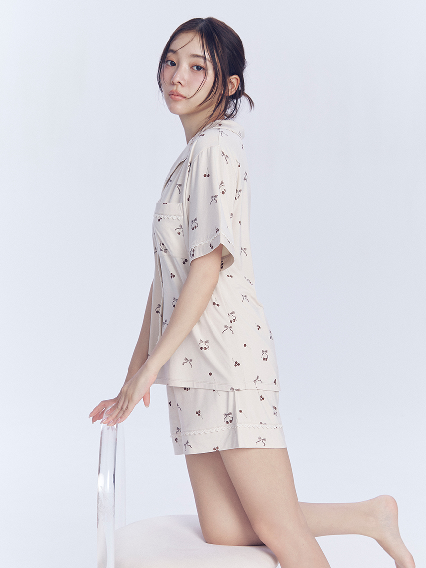 SNIDEL スナイデルホーム上下セット　新品未使用　チェリーシリーズ　接触冷感 SNIDEL HOME パジャマ ルームウェア 「接触冷感」チェリー