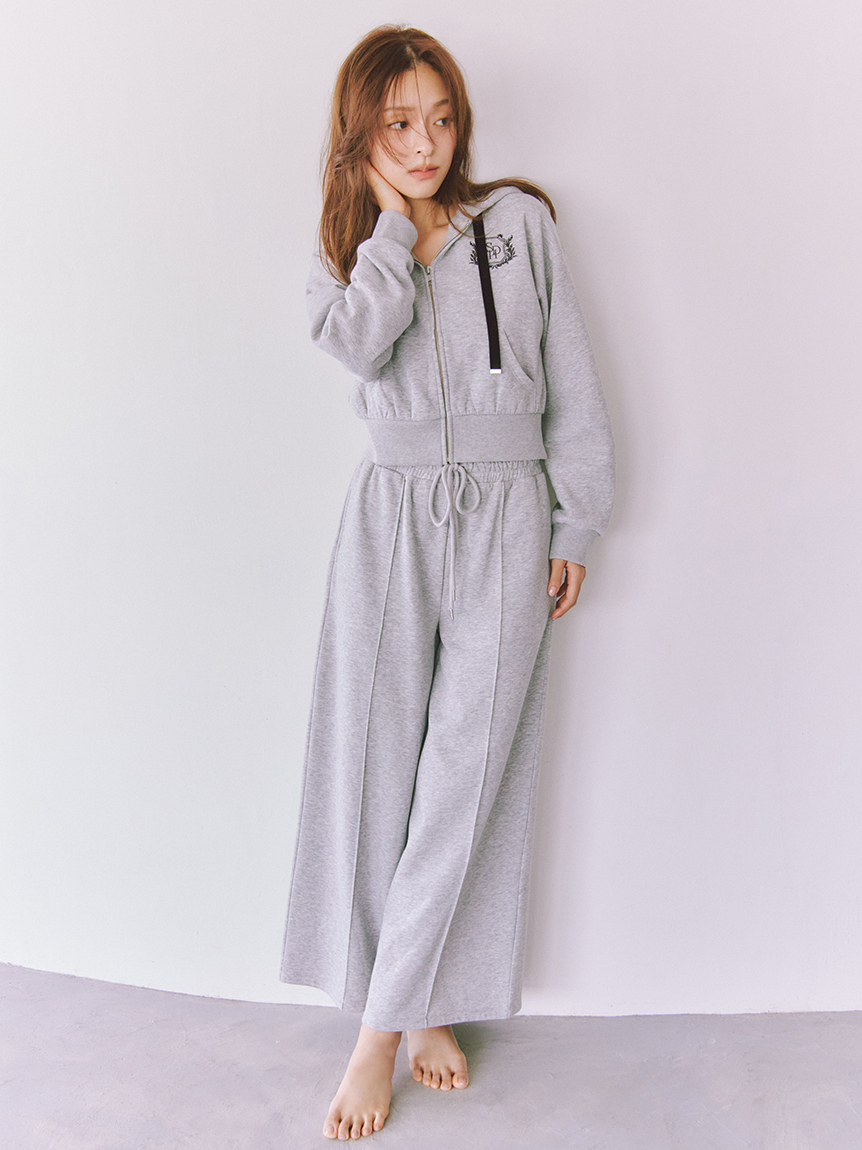 SNIDEL  デザインカットスウェットパンツ・フードパーカーセット SNIDEL デザインカットスウェットパンツ・フードパーカーセット