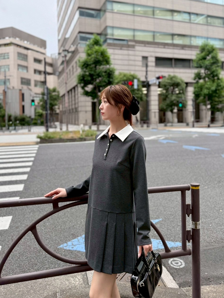 新作新品タグ付き　スナイデル♡ 衿つきプリーツカットミニワンピース 衿つきプリーツカットミニワンピース（ミニワンピース）｜SNIDEL