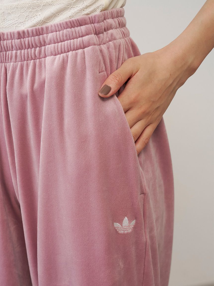 adidas Originals】ESS VELOUR PANT /エッセンシャルズ ベロアパンツ