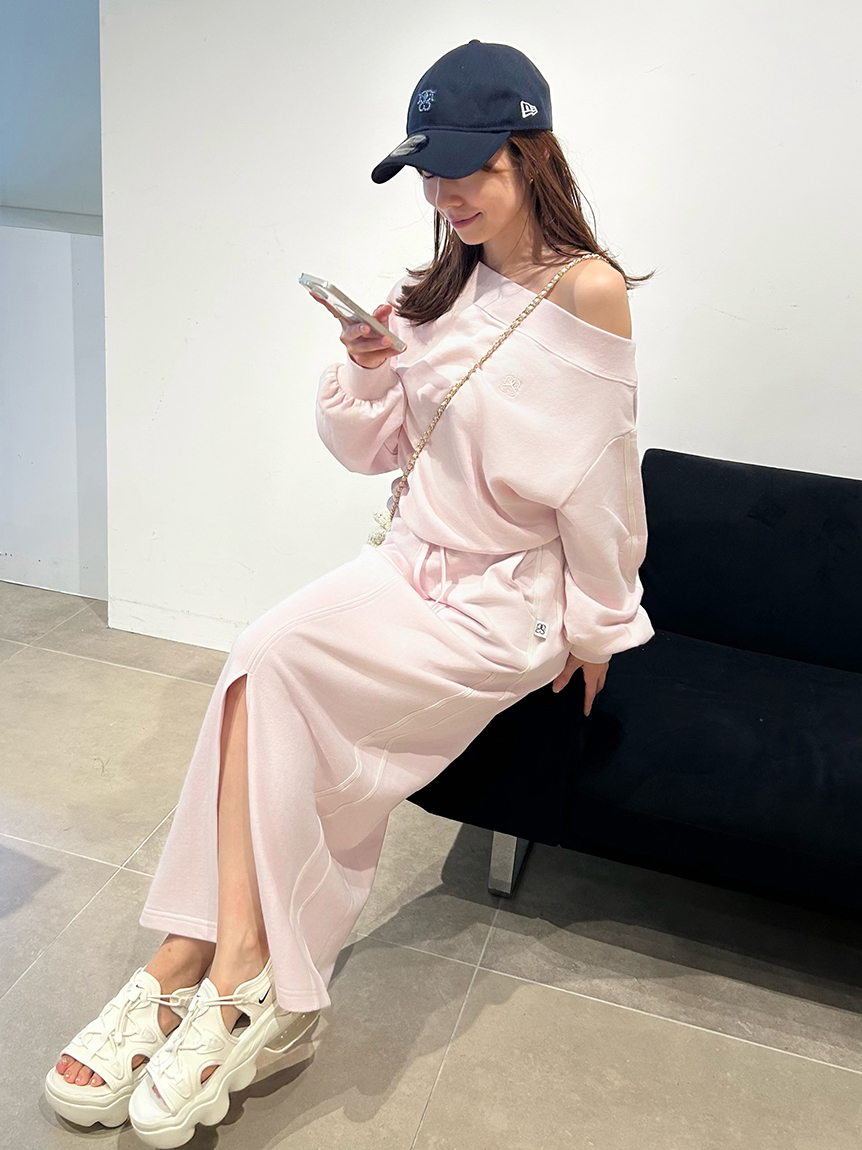 WEB限定カラーあり】UVカットワンショルスウェットプルオーバー(T