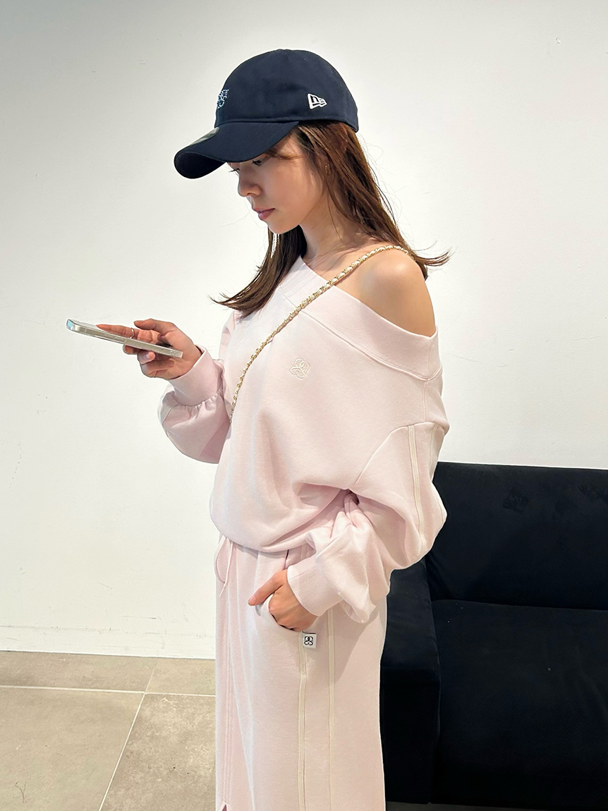 WEB限定カラーあり】UVカットワンショルスウェットプルオーバー(T