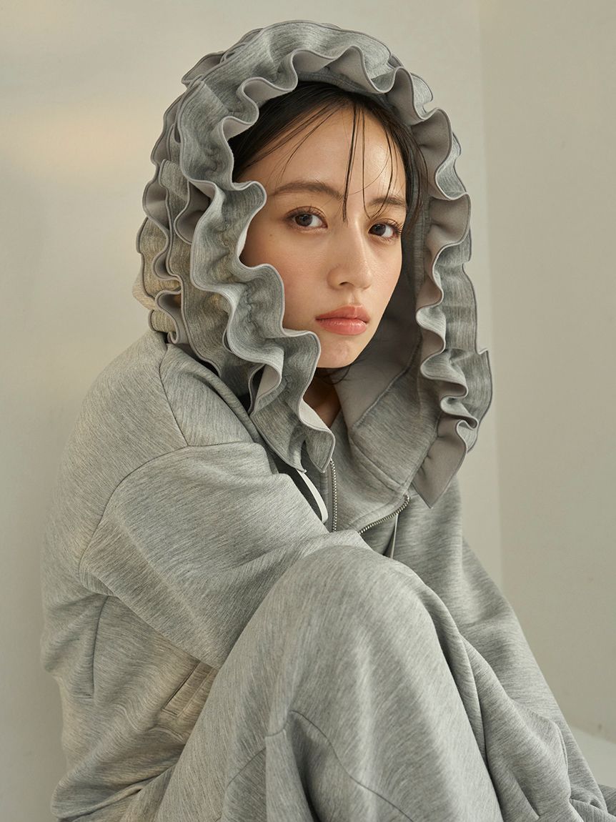 SNIDEL チュールフリルスウェットパーカー　スウェットミニスカショーパン SNIDEL チュールフリルスウェットパーカー ミニスカショーパン スナイデル