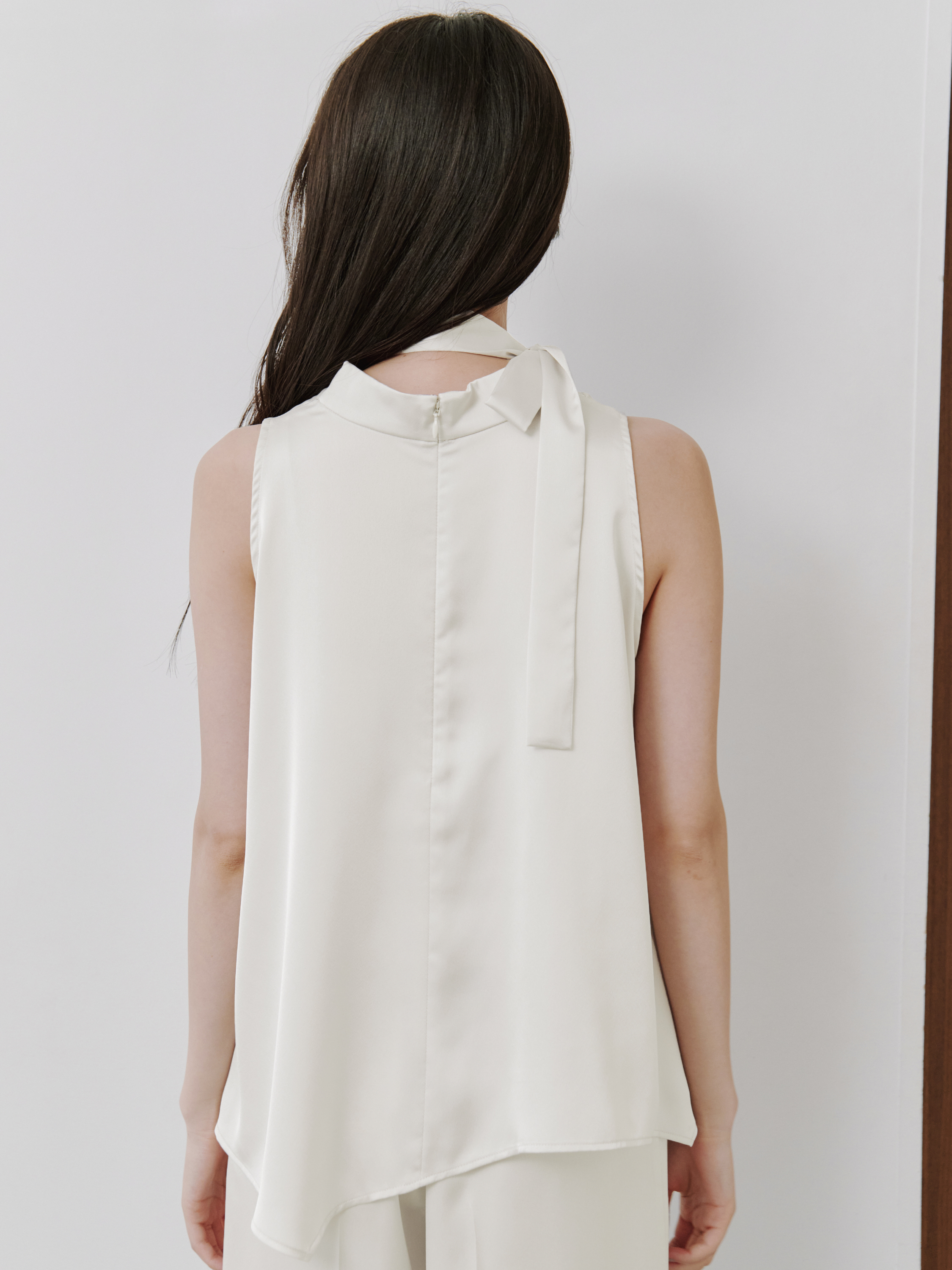 タイ付きサテンチュニック(シャツ・ブラウス)｜トップス｜SNIDEL