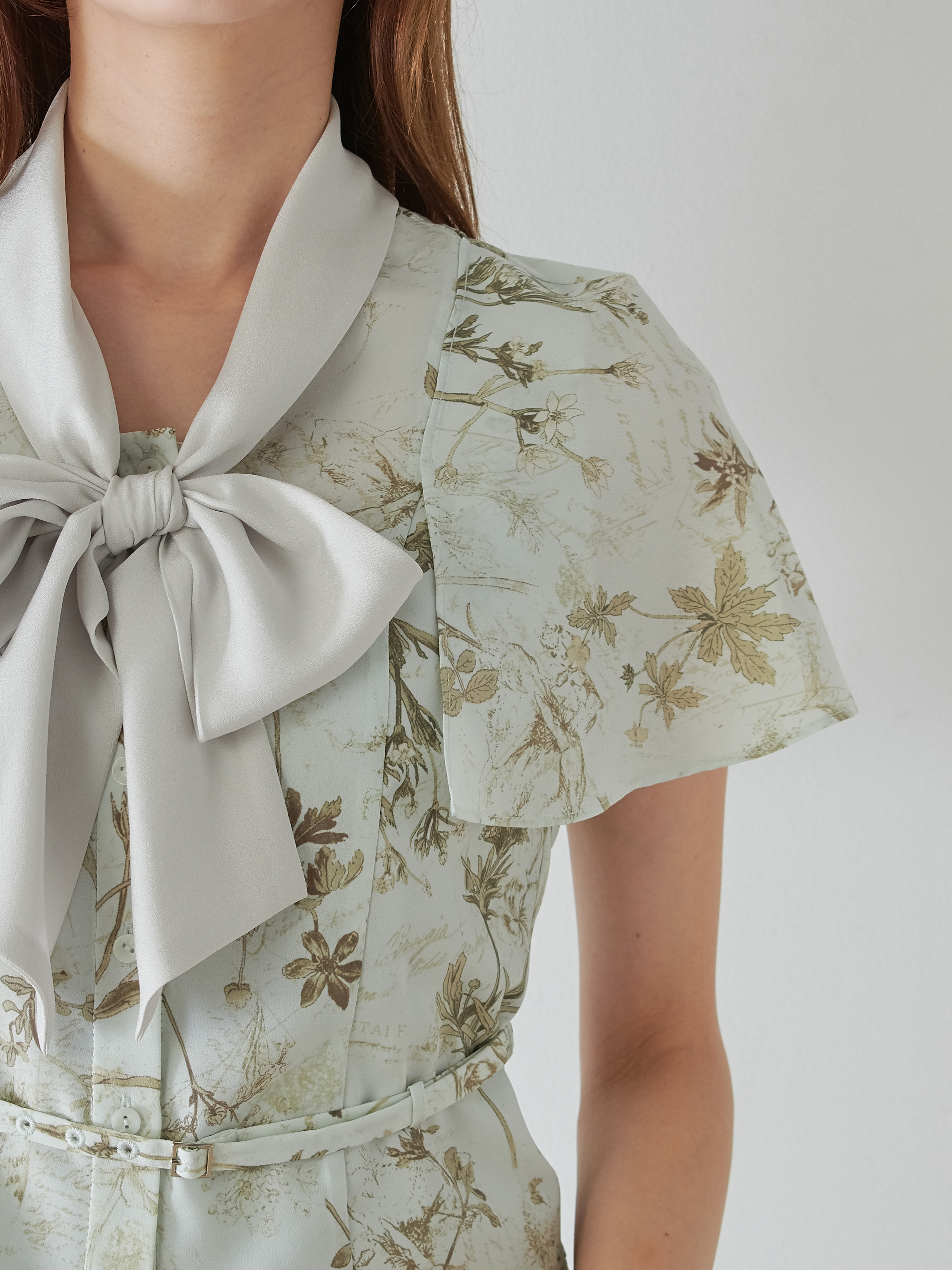 ボウタイケープブラウス(シャツ・ブラウス)｜トップス｜SNIDEL