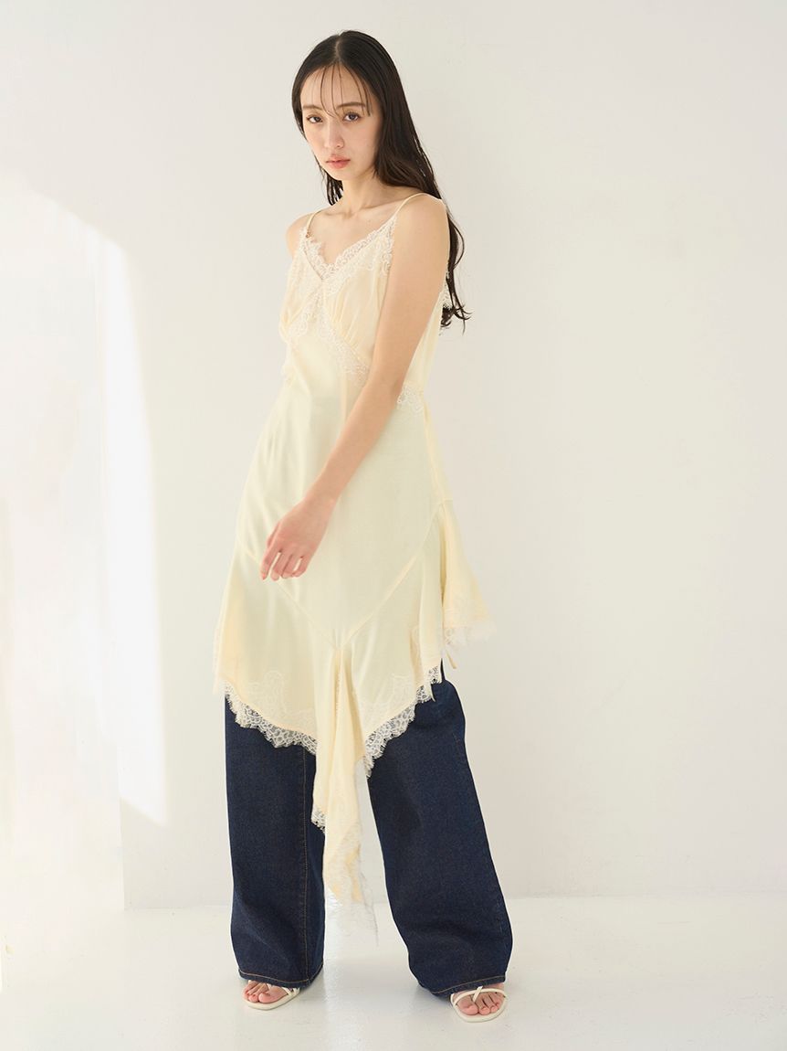 新作新品タグ付き　スナイデル♡ レーストリムサテンキャミTOP レーストリムサテンキャミTOP(シャツ・ブラウス)｜トップス｜SNIDEL
