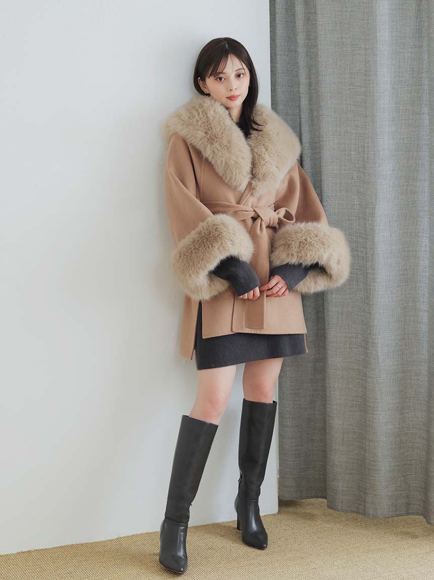 SNIDEL スナイデル　ファーケープコート【OWHT】 スナイデル SNIDEL ファーケープコート （OWHT） - ファッション通販 d