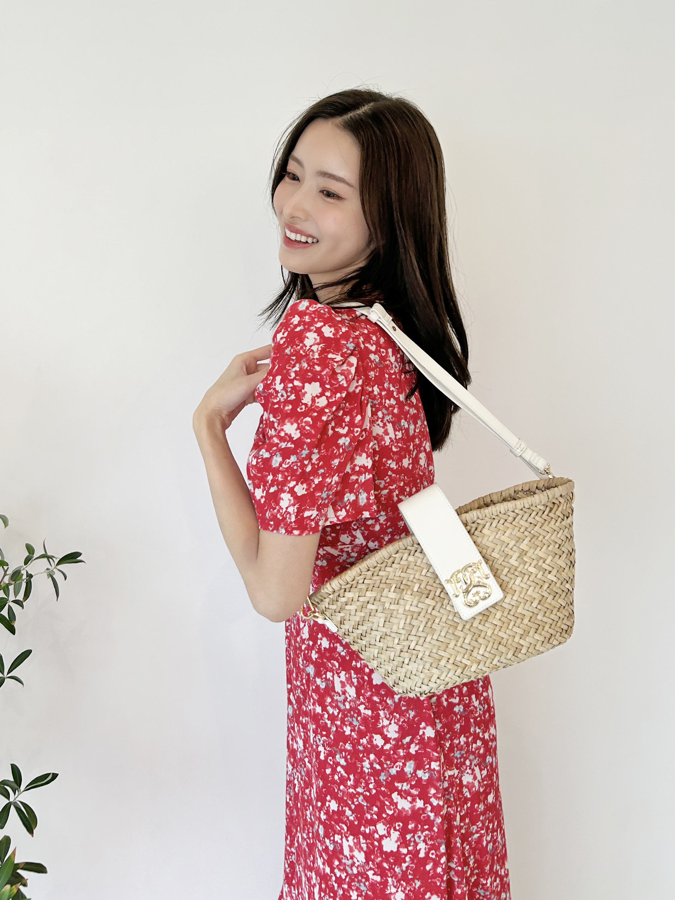 [snidel00サイズ新品]レーヨンカシュクールプリントワンピース SNIDEL ワンピース 「00サイズあり」レーヨンカシュクール
