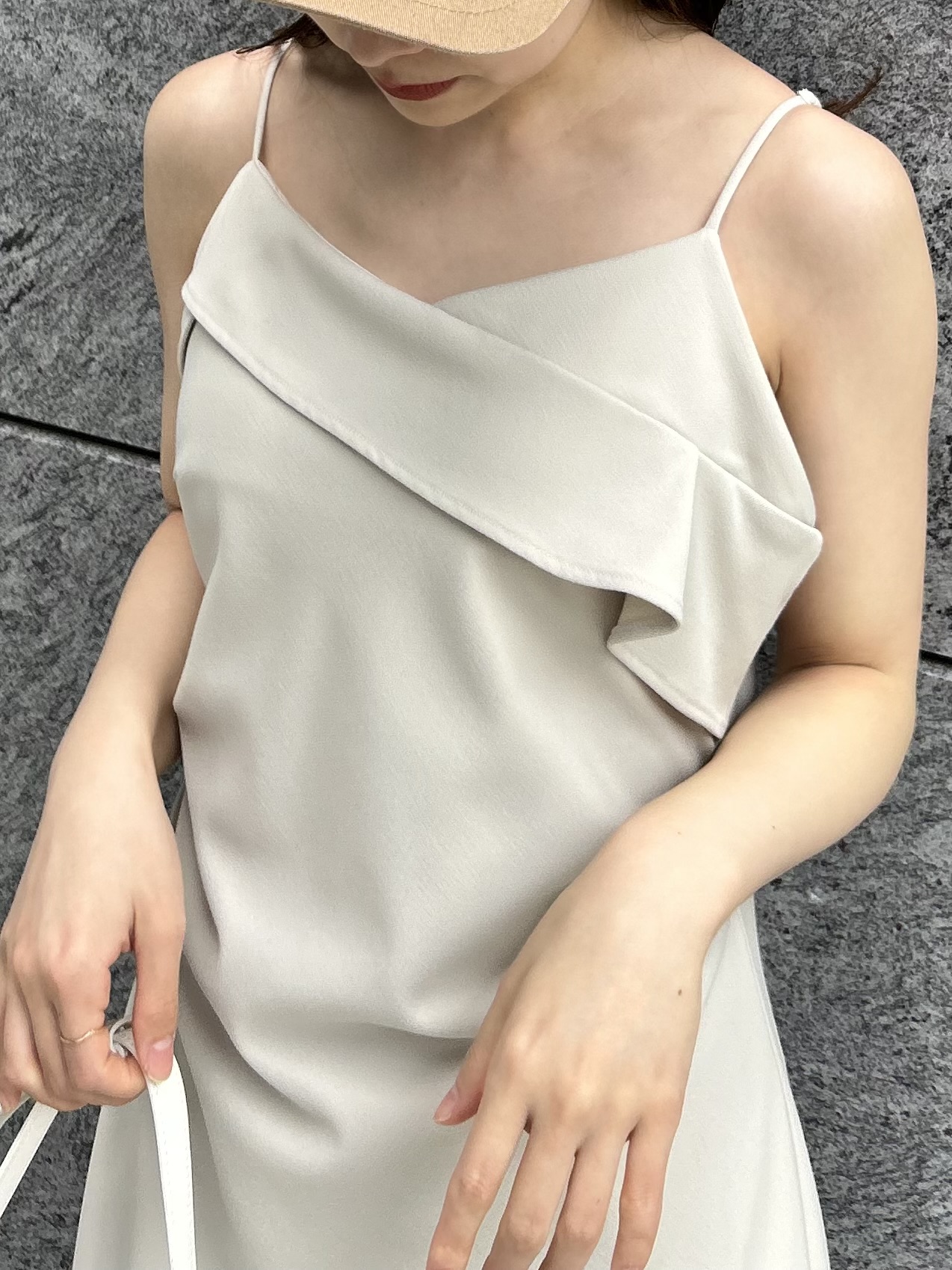美品★スナイデル　雑誌掲載　フェミニンロングワンピース ☆送料無料☆✨SNIDEL スナイデル 総レース ロングワンピース