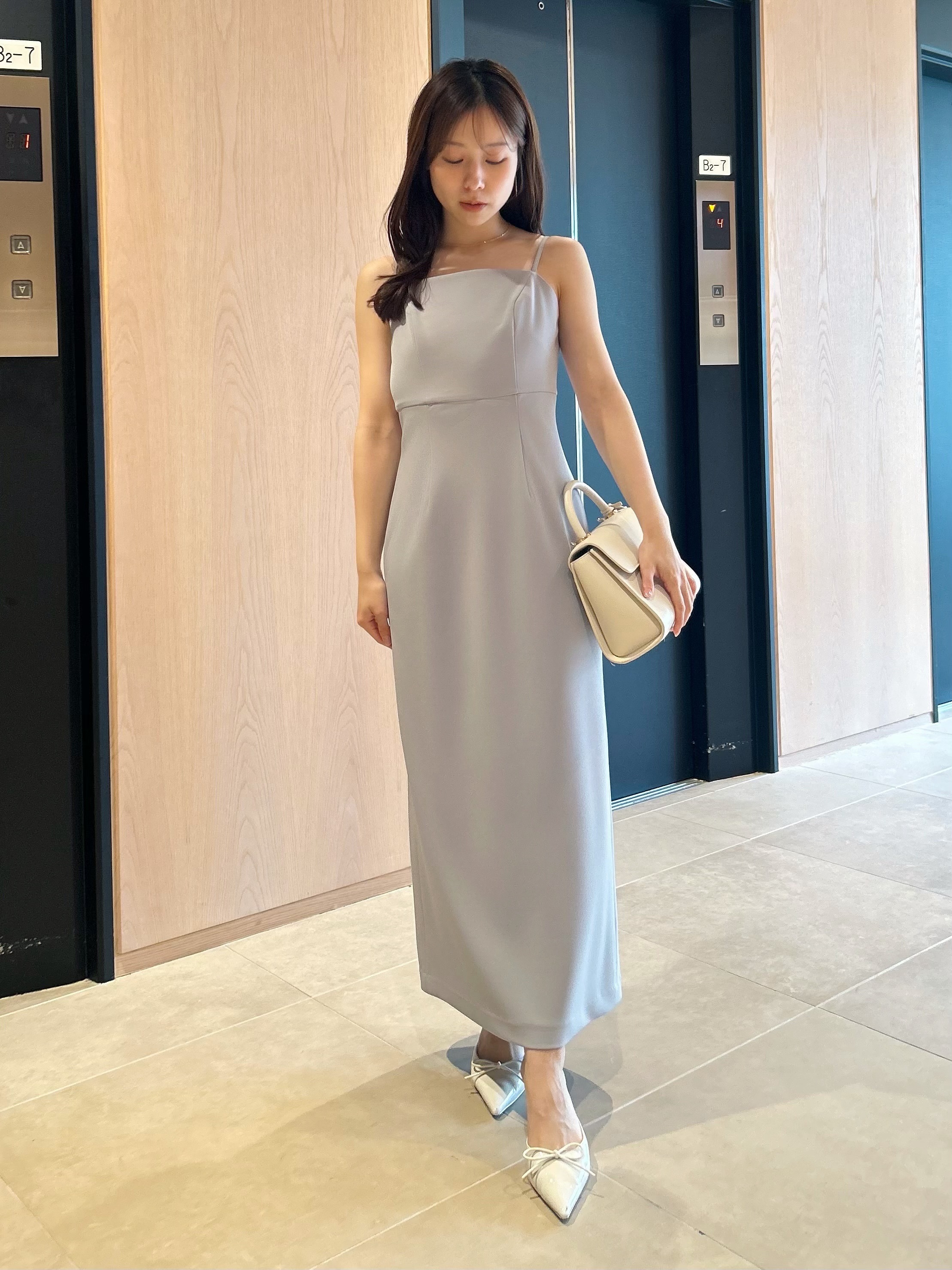 SNIDEL 25ss Vネックティアードチュールドレス Vネックティアードチュールドレス（マキシ丈/ロングワンピース