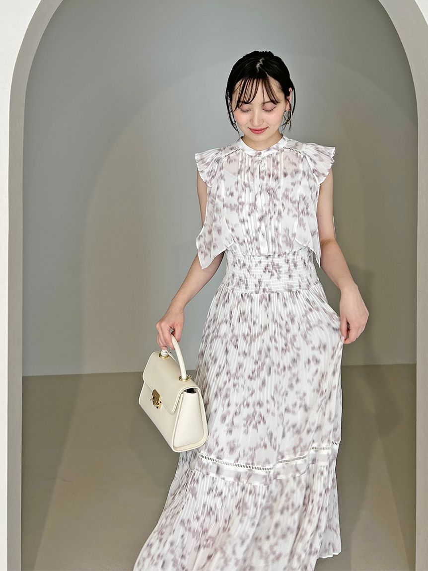 Sustainableヘアラインフラワープリントワンピース(マキシ・ロング