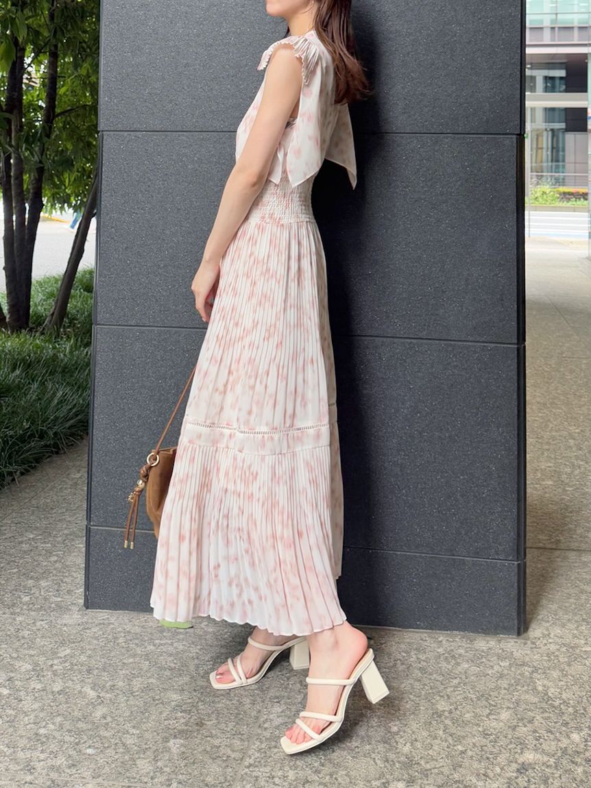 Sustainableヘアラインフラワープリントワンピース(マキシ・ロング