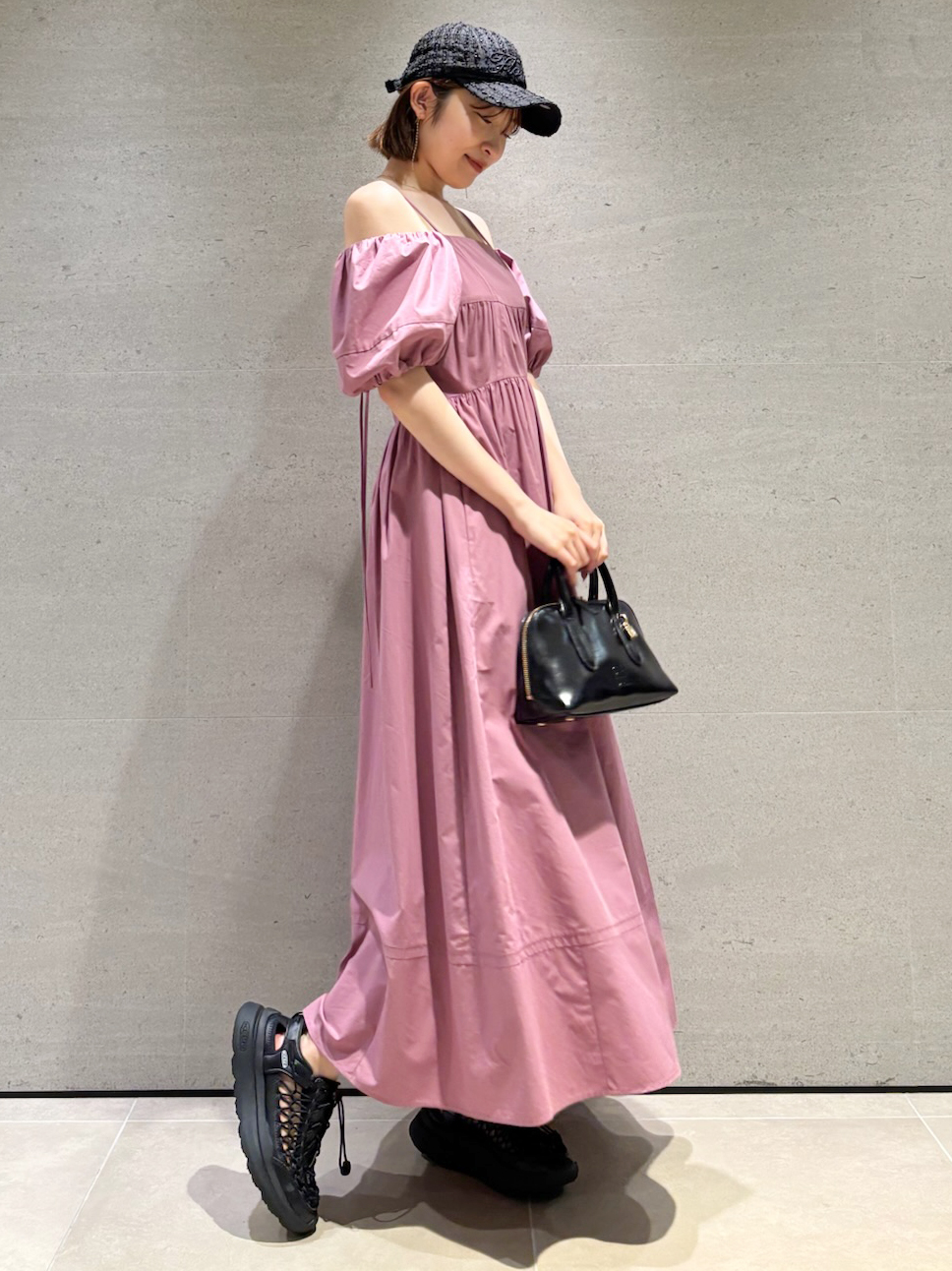 オフショルパフスリワンピース(マキシ・ロングワンピース
