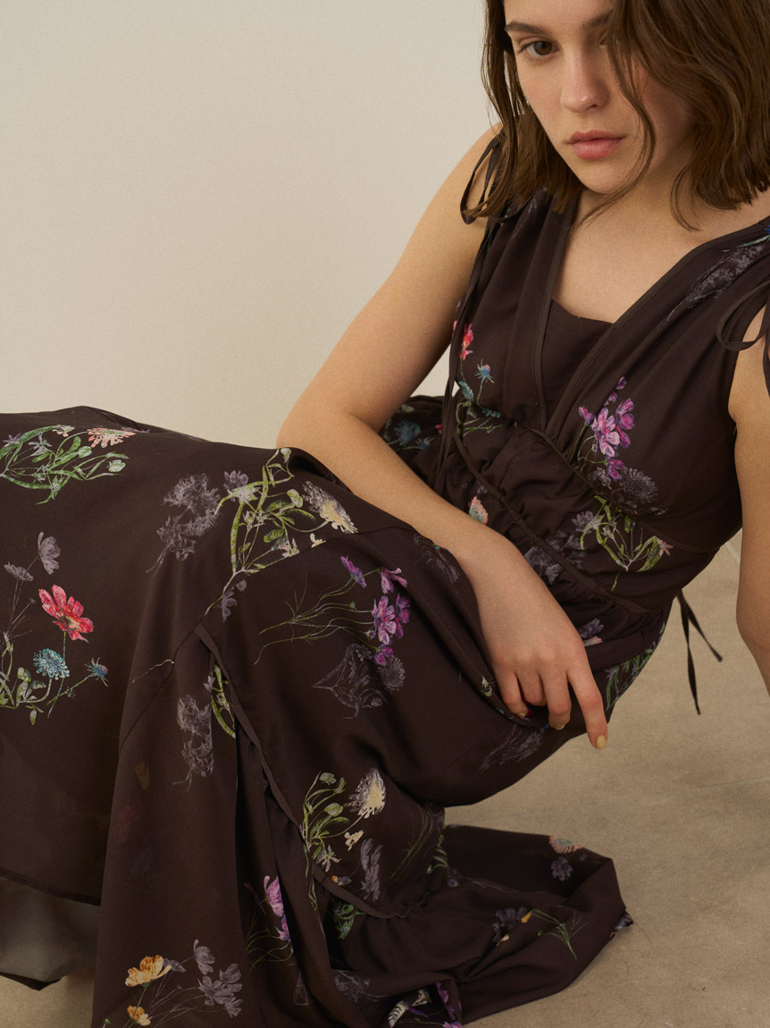 00サイズあり】フラワードロストディティールワンピース(マキシ