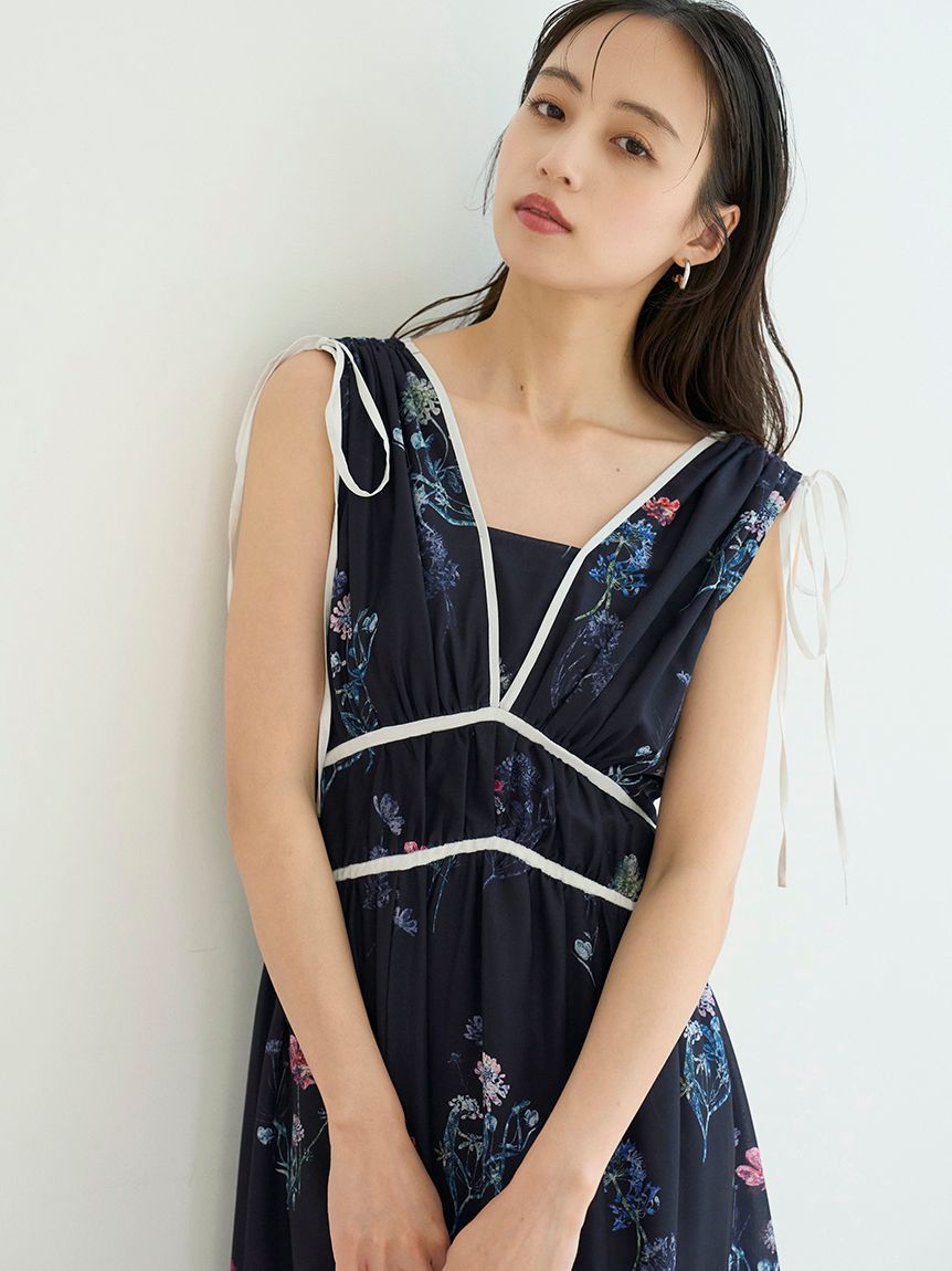 00サイズあり】フラワードロストディティールワンピース(マキシ