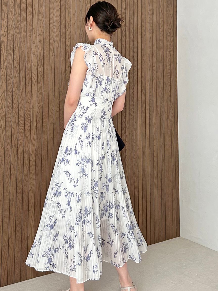 00サイズあり】プリントプリーツシャーリングワンピース(マキシ