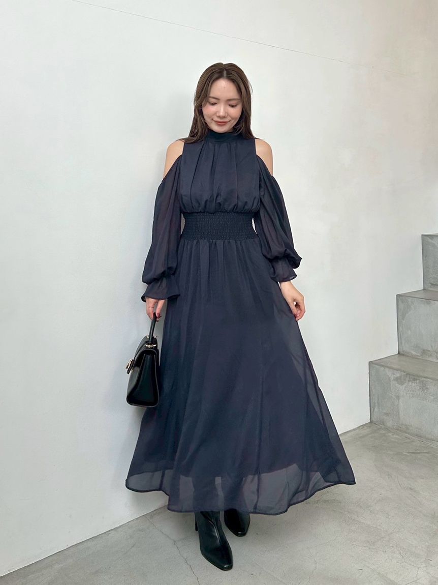 SNIDEL コールドショルダーワンピース IVR 0サイズ 新品未使用 Sustainableコールドショルダーニットワンピース(マキシ・ロング