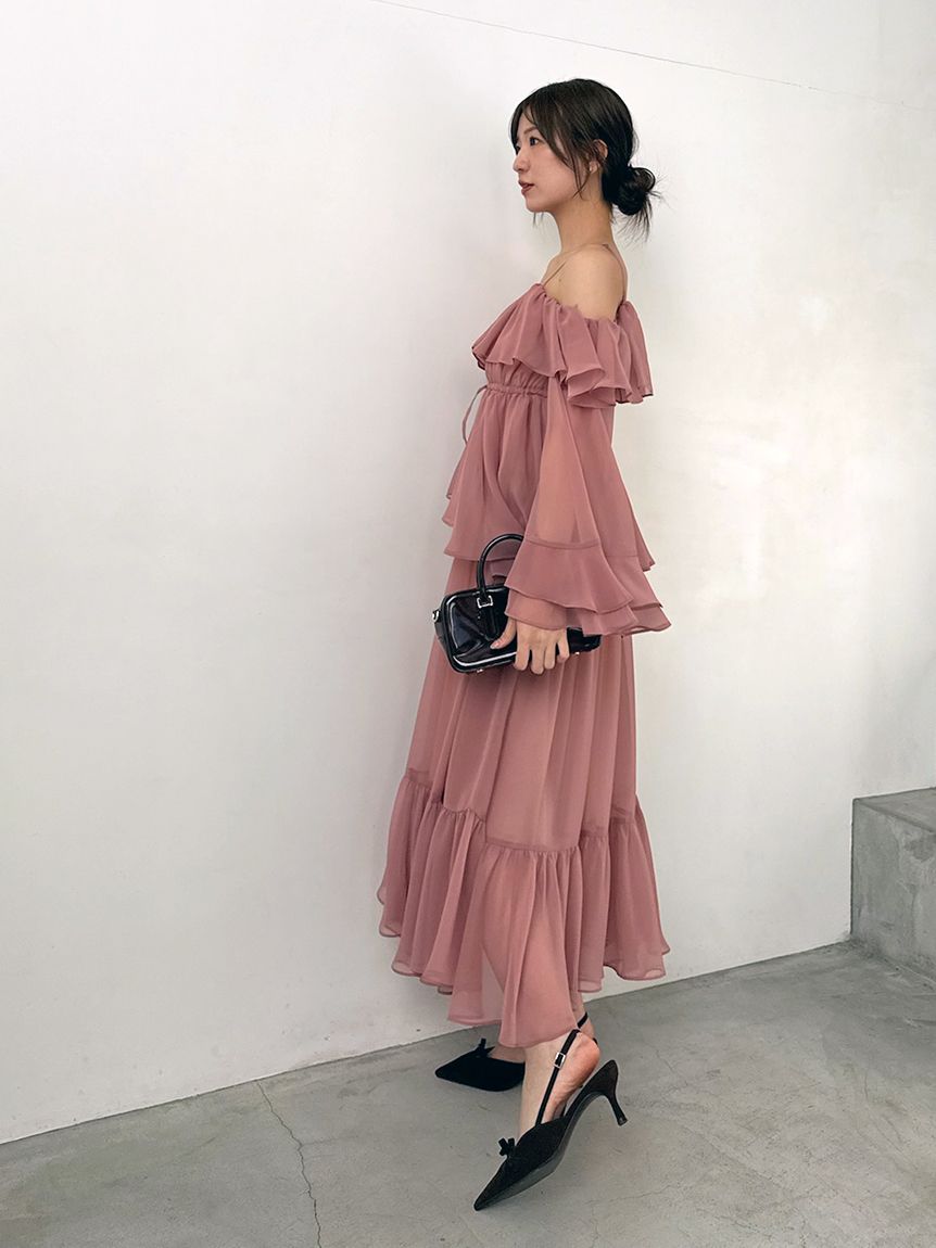 オフショルフリルワンピース(マキシ・ロングワンピース
