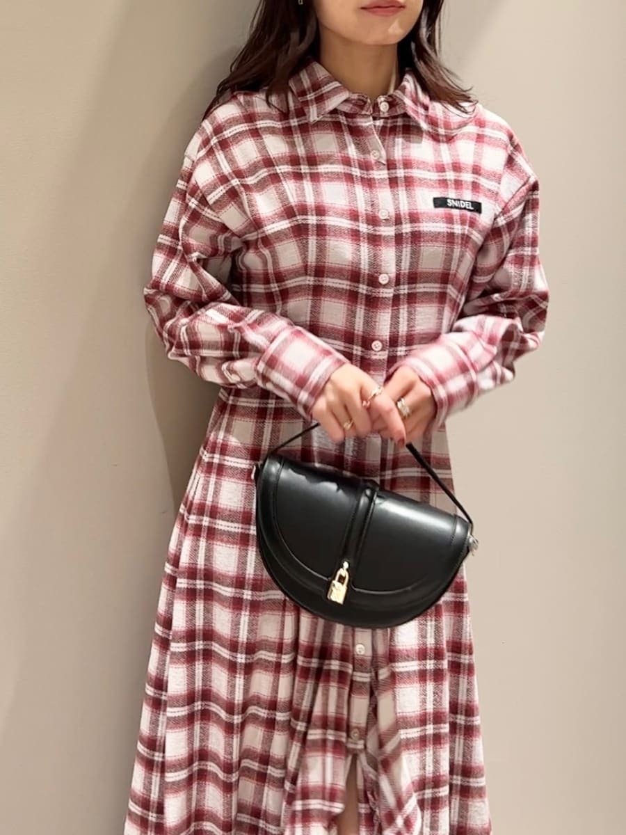 SNIDEL スナイデル イレヘムシャツワンピース チェック SNIDEL（スナイデル）の「イレヘムシャツワンピース（ワンピース