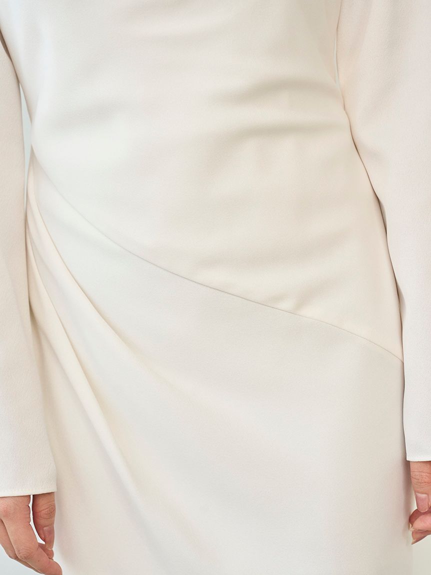 ドレープバックサテンロングワンピース(マキシ・ロングワンピース