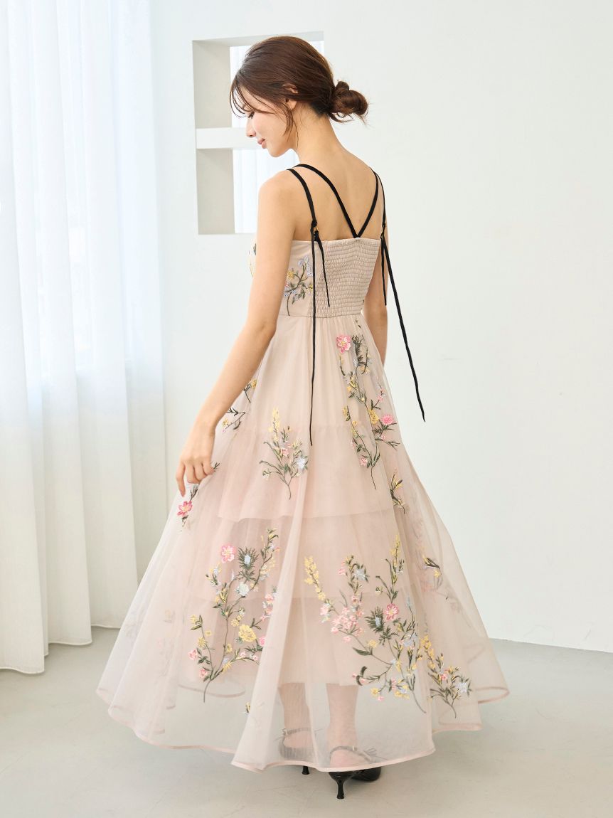 エンブロイダリーチュールドレス【カンヘウォン着用】(マキシ・ロング