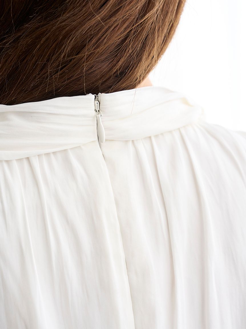 12月25日まで限定値下【snidel】コールドショルダーボウタイワンピース SNIDEL（スナイデル） ワンピース コールドショルダーボウタイ