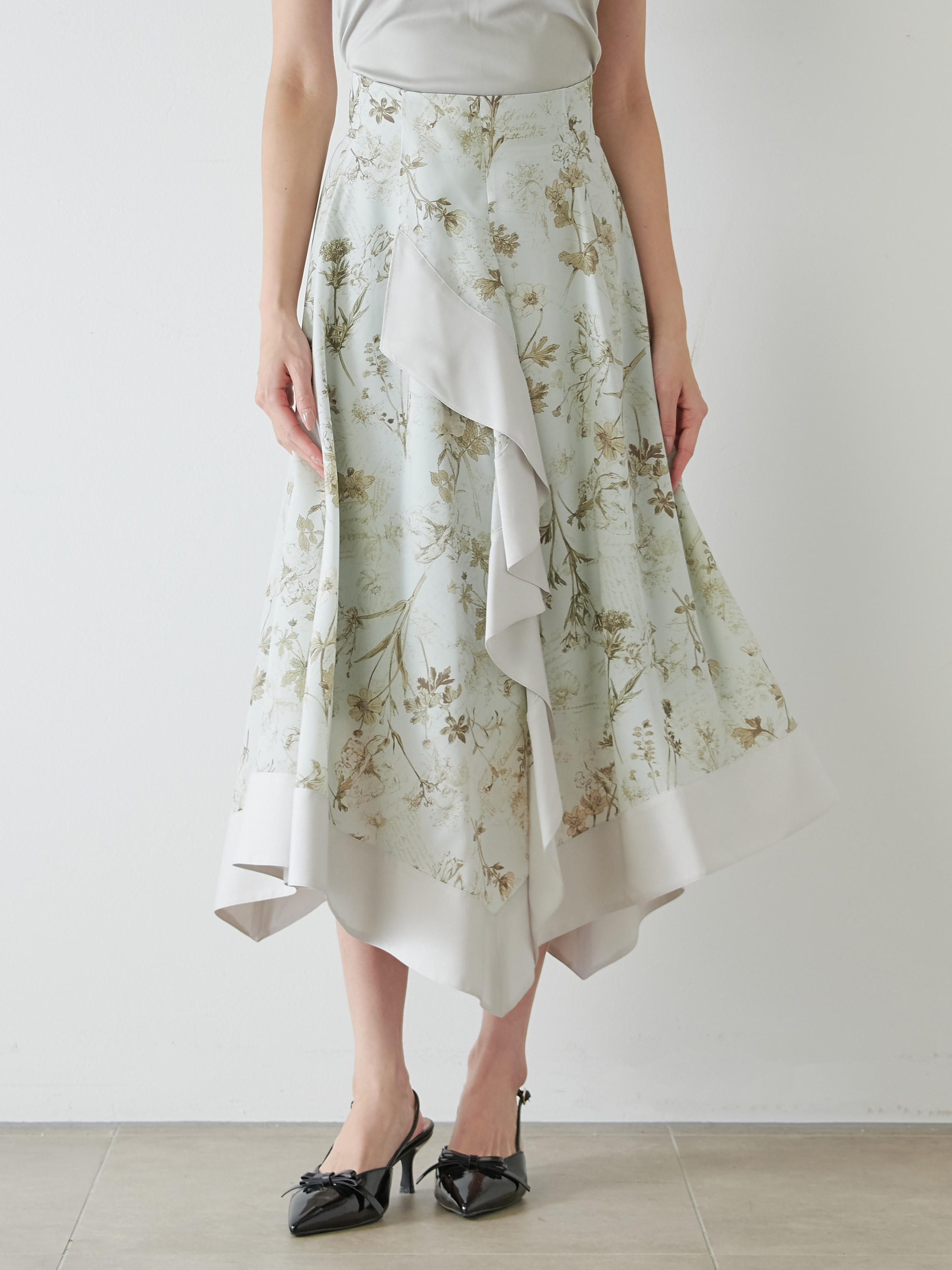 バリエハンカチヘムスカート(ロングスカート)｜スカート｜SNIDEL