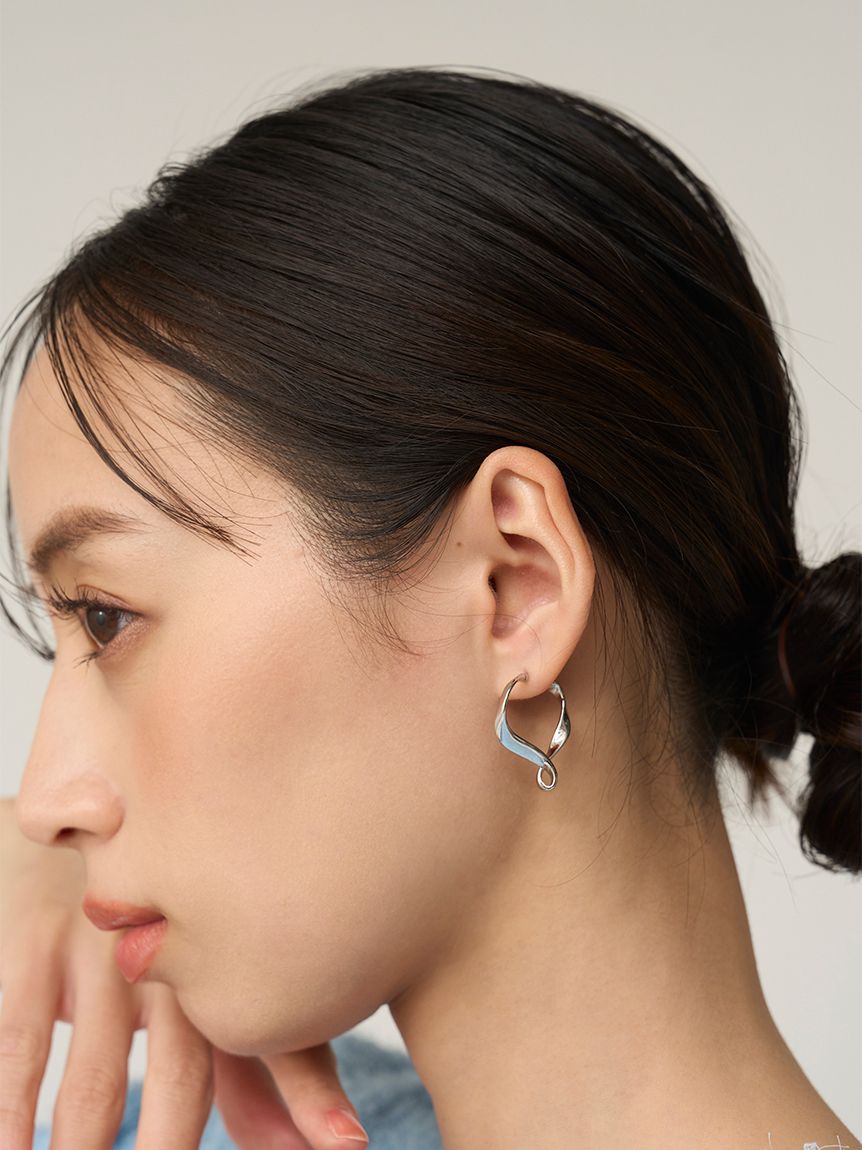 ツイストハートフープピアス(ピアス・イヤリング)｜アクセサリー